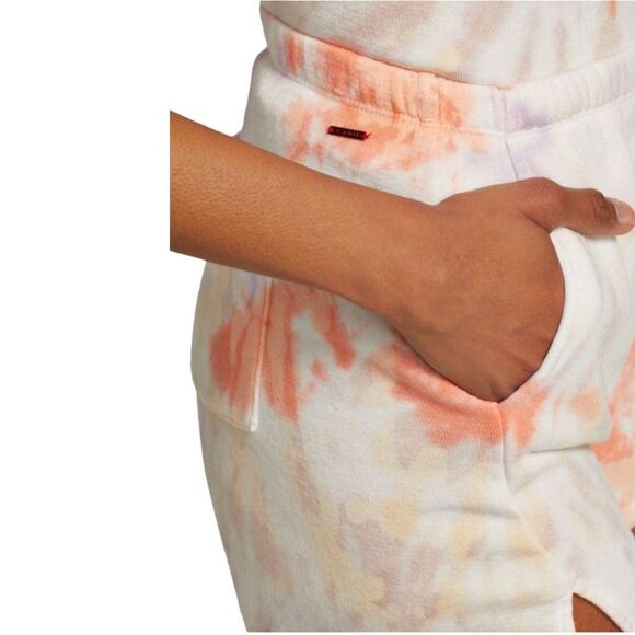 N:Philanthropy Harleen Tie Dye Sweatshirt & Bee Tie Dye Shorts Set - Picture 8 of 16